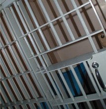 Bible group gives back to prisoners Bible group gives back to prisoners