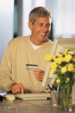 Online retail sales soar by 17 per cent Online retail sales soar by 17 per cent