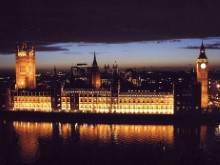 The use of paper bags could soon grow across the UK following a parliament motion