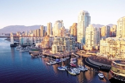 Vancouver families make gift bags for terminally ill children